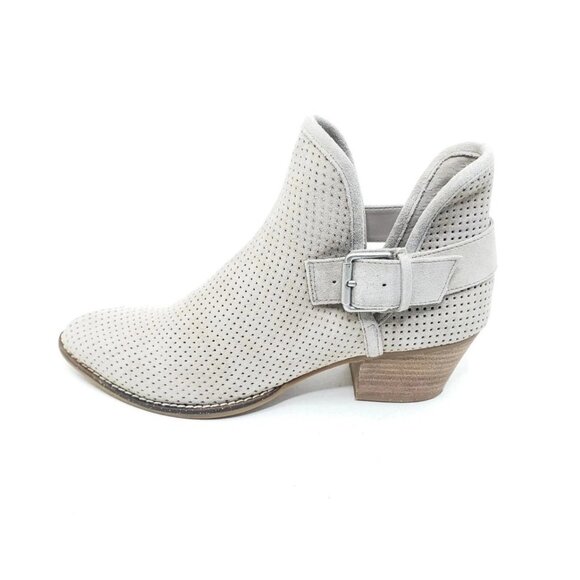 Dolce Vita Simon Perforated Suede Buckle Ankle Booties Beige Womens 7.5 - Picture 1 of 9